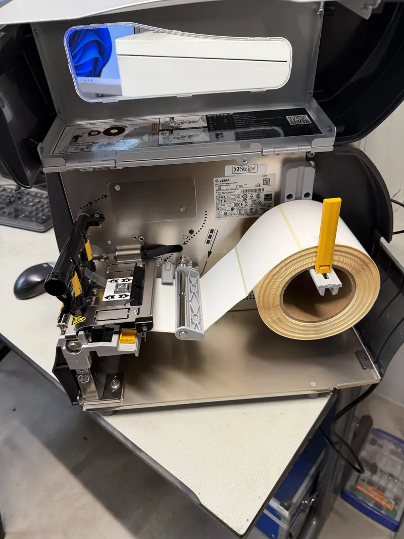 Label printer at Insu-W-Rapid